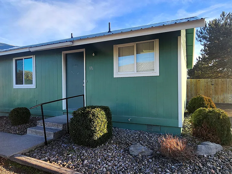 Eastland Dr N — Photo 1