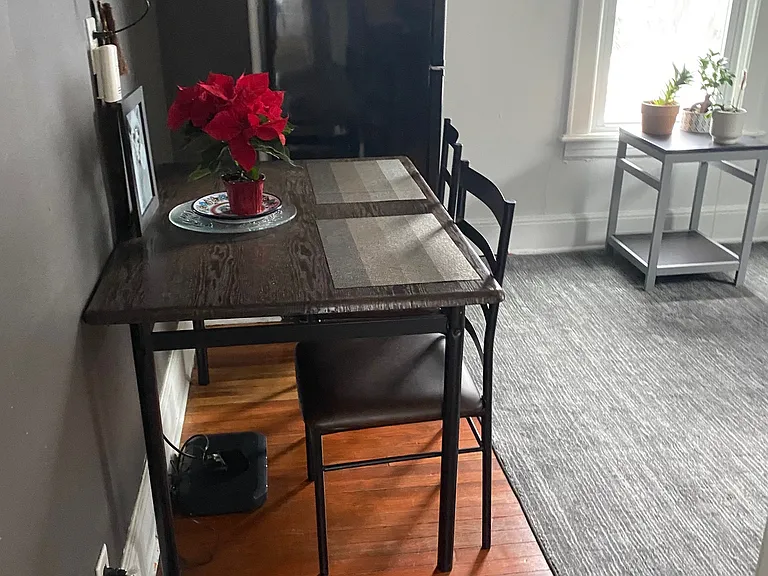 209 E Navarre St #D — Photo 5
