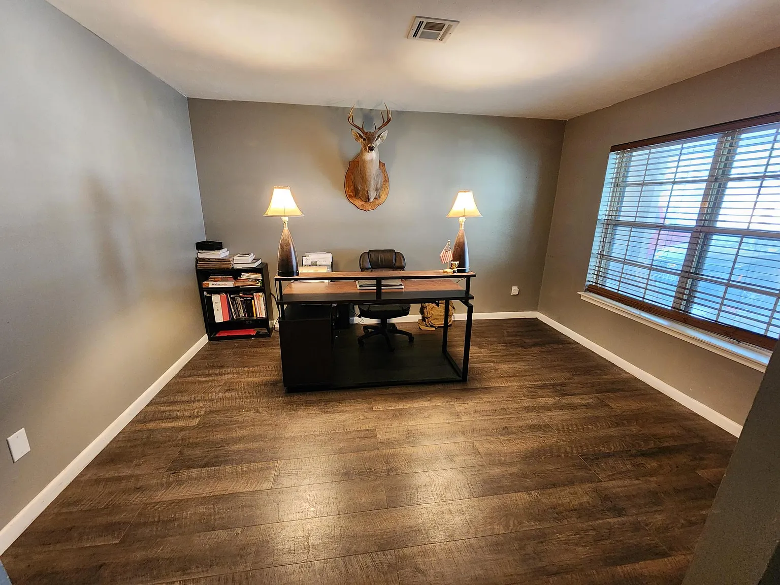 3 bed, 1444 sqft, $2,300 — Photo 2