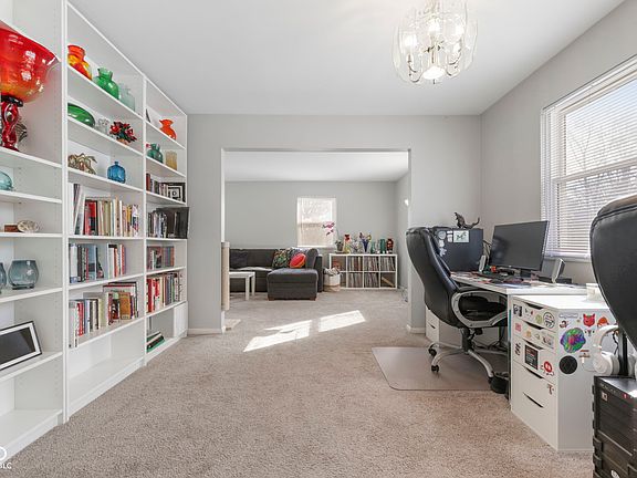 4th image of 8072 Dartmouth Rd