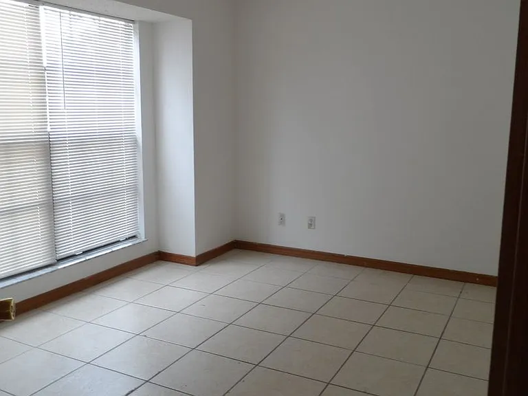 1820 Corolla Ct — Photo 21