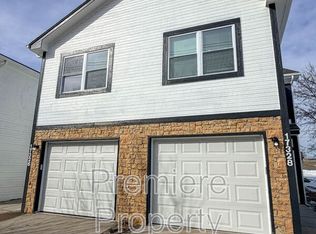17328 E Susquehanna Dr, Independence, MO 64056