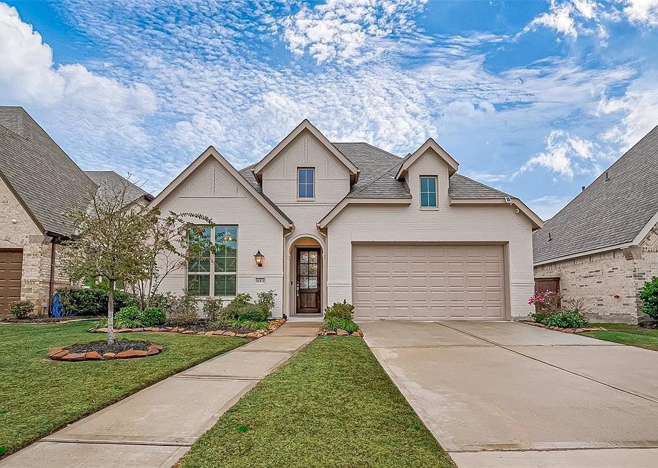 1st image of 16814 Ramsay Cascades Dr