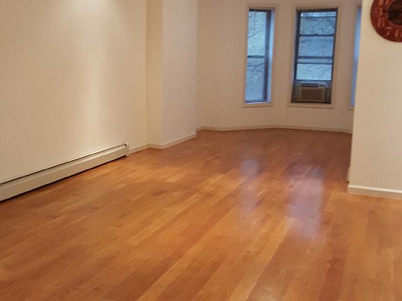 3rd image of 309 Bainbridge Street # Fl 2nd