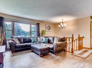 524 80th Ave NE, Spring Lake Park, MN 55432