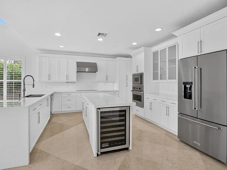 9511 Savona Winds Dr — Photo 24