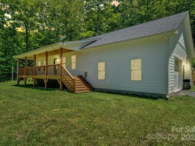 155 Pebble Ridge Rd, Spruce Pine, NC, 28777