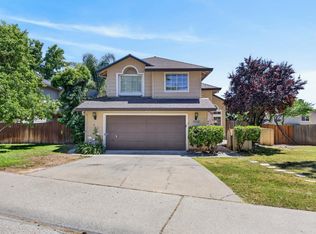 4038 Diane Dr, Antelope, CA 95843