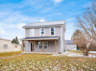 24 Main St, Bloomingburg, OH