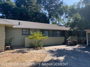 84 Pierce St, Santa Rosa, CA 95404