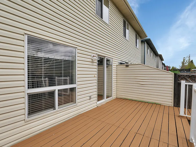 37 Vaughn Ave #37 — Photo 16