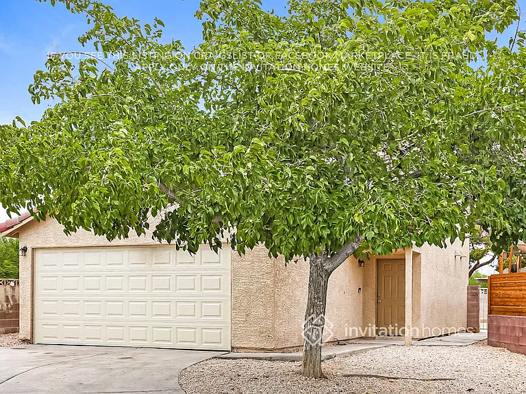901 Calico Hills Ct — Photo 4