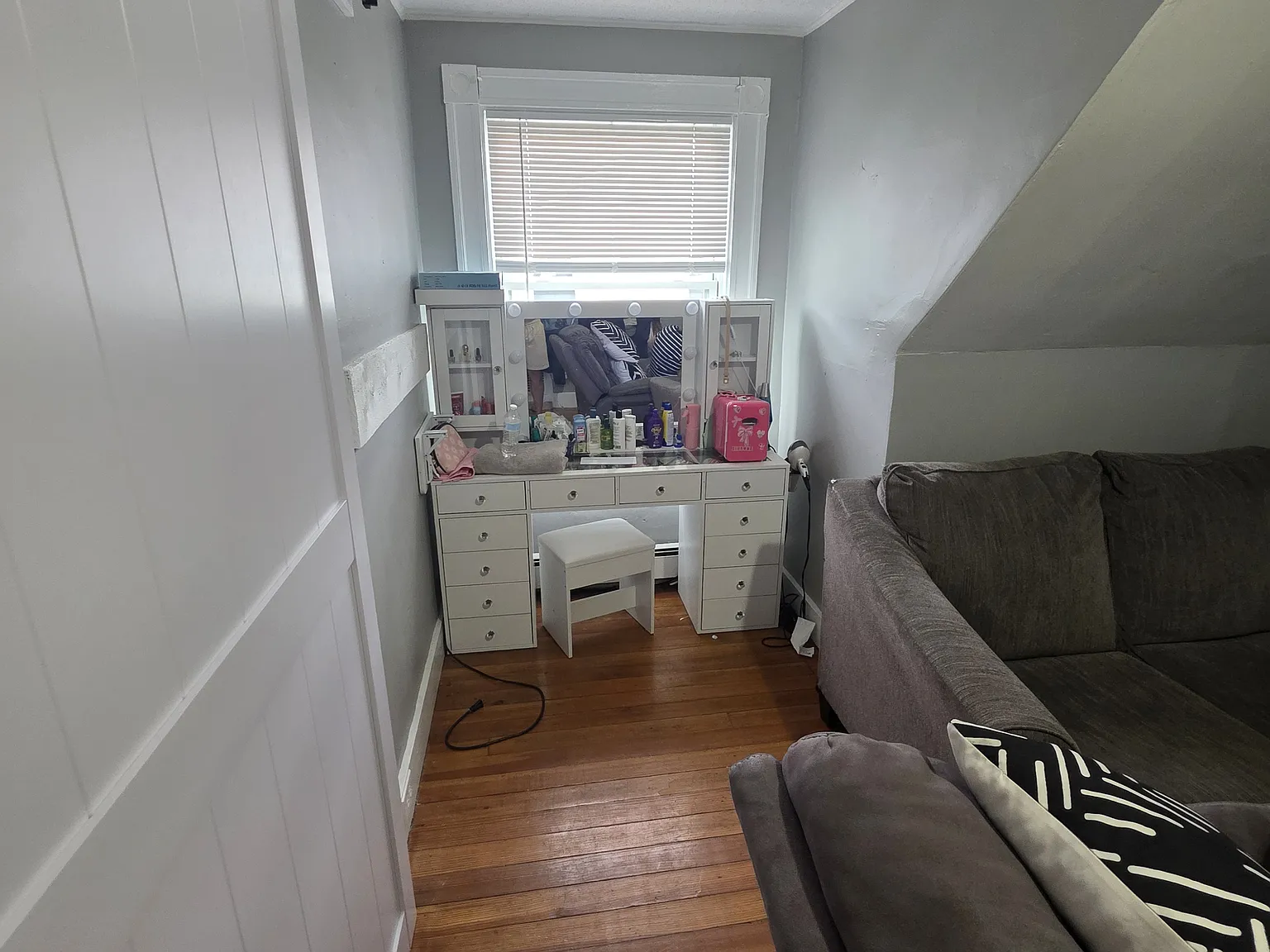 2 bed, 1200 sqft, $1,700 — Photo 3
