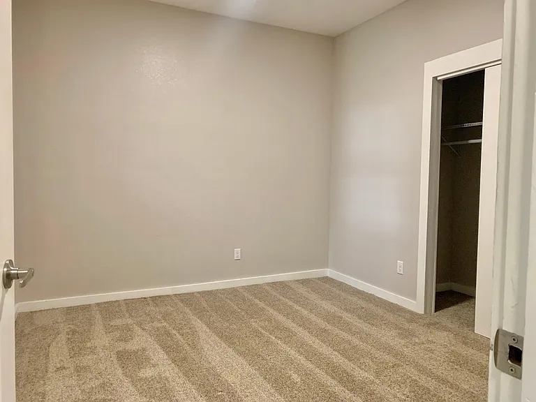 1809 Adams St #2 — Photo 10
