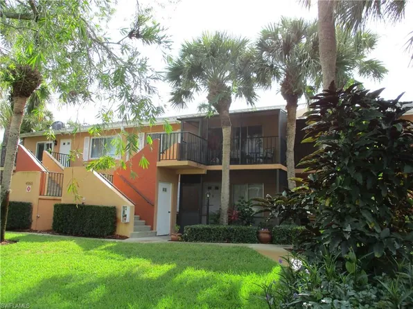 4060 Ice Castle Way APT 10, Naples, FL 34112