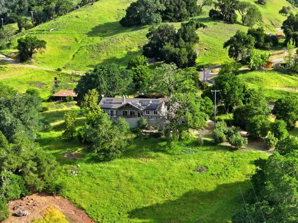 31000 Pine Mountain Road, Cloverdale, CA 95425