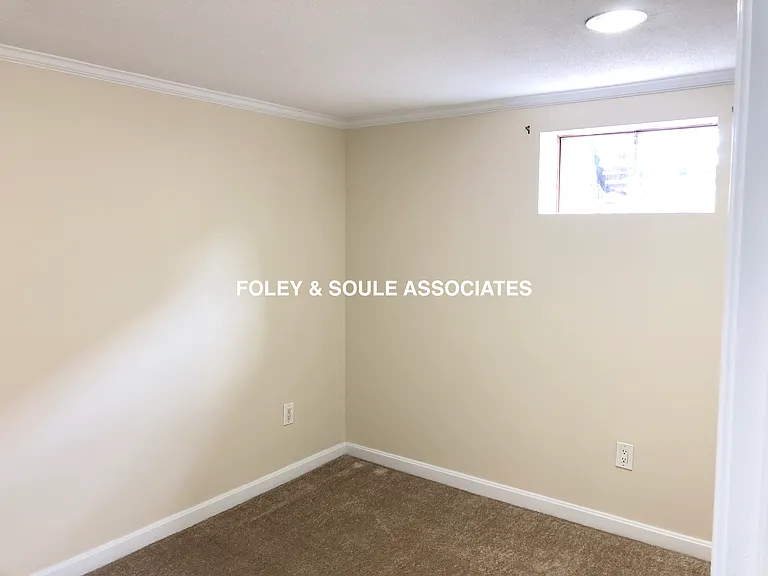 7 Oak St #5 — Photo 16