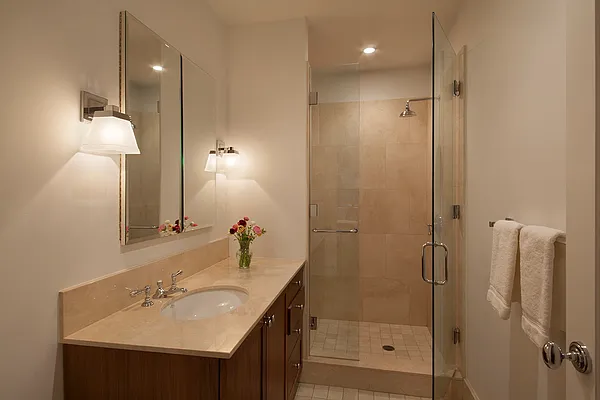 Sold by Compass | media 22