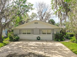 1851 Camp South Moon Rd, Astor, FL 32102