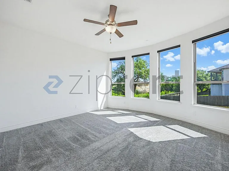 28414 Shailene Dr — Photo 25