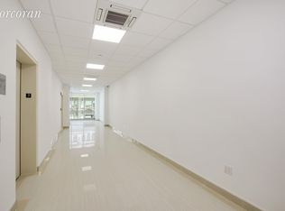 304 5th Ave, New York, NY 10001