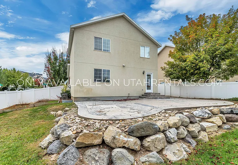 10881 S Pine Shadow Rd — Photo 4