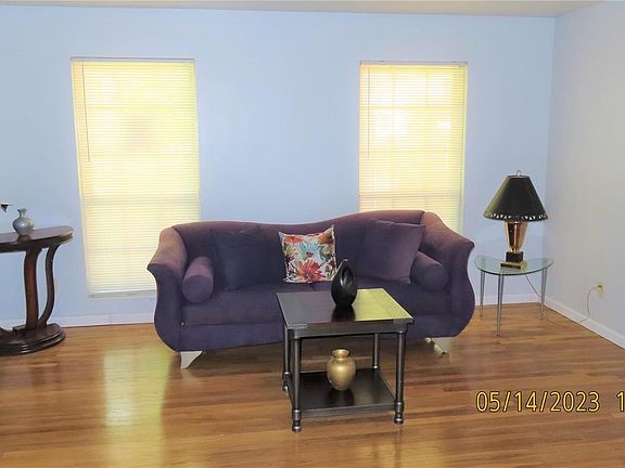 5th image of 1812 Minneford Dr