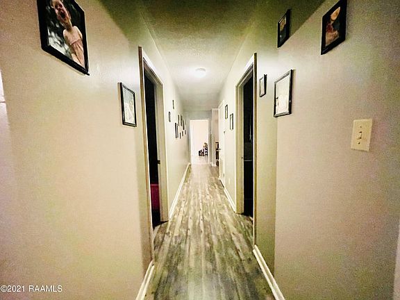 3rd image of 1004 Eddins Ave