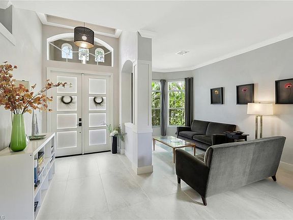 4th image of 5717 Lago Villaggio WAY