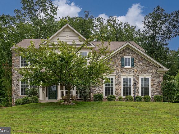 4th image of 9701 Renfield Ct