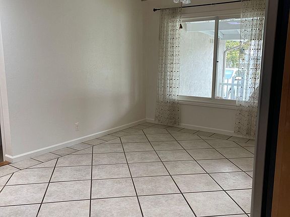 5th image of 1861 Camacho Way