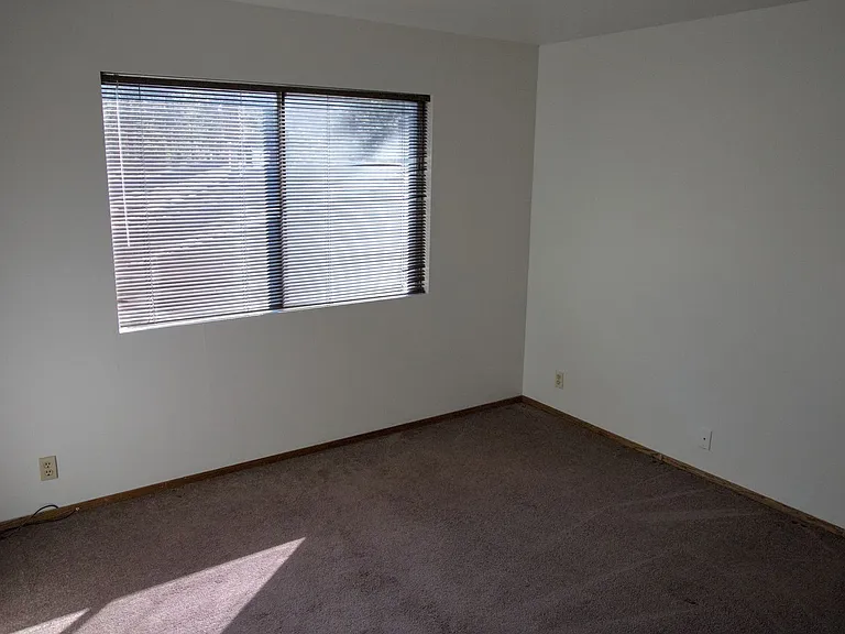 539 Highland Rd #A — Photo 13