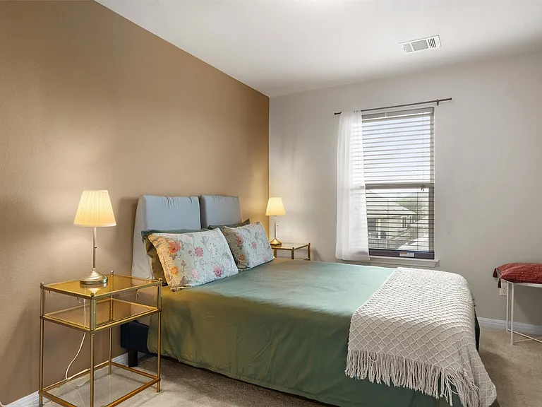 369 S Brook Dr — Photo 23