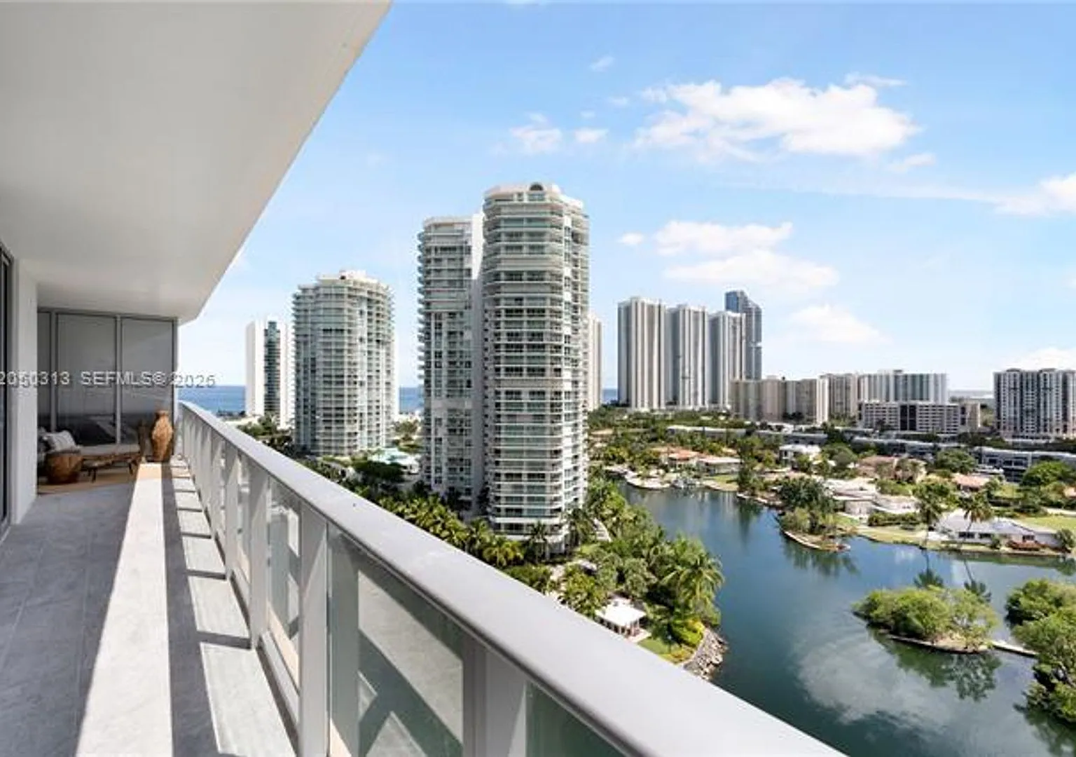 330 Sunny Isles Blvd cu-5-1404, Sunny Isles Beach, FL 33160 — Photo 4