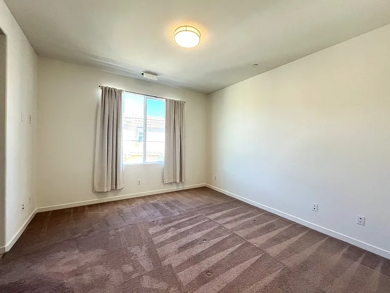 3105 Marigold Cir — Photo 29