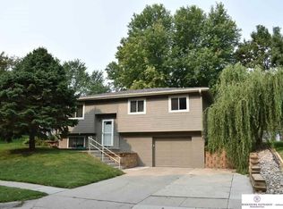1121 N 26th Ave, Blair, NE 68008