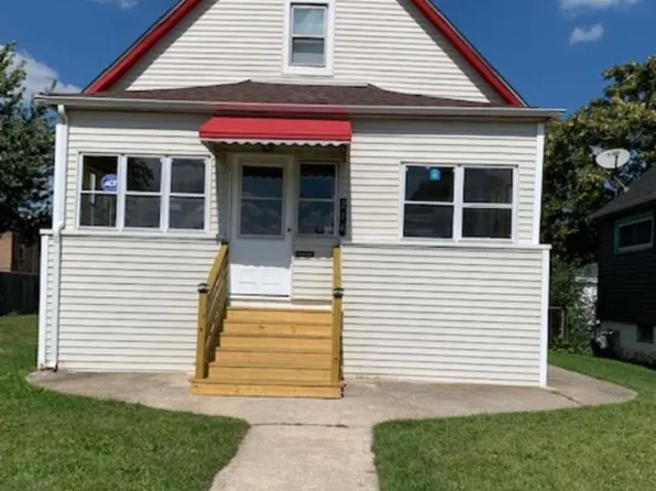 214 154th Pl, Calumet City, IL 60409