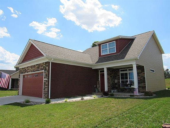 2nd image of 215 Royal Birkdale Ct