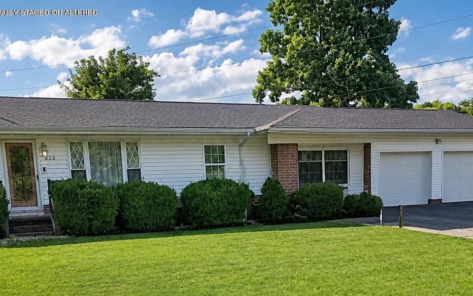 1st image of 223 Reynolds Dr