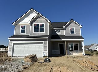 233 Maddox Dr, London, OH 43140