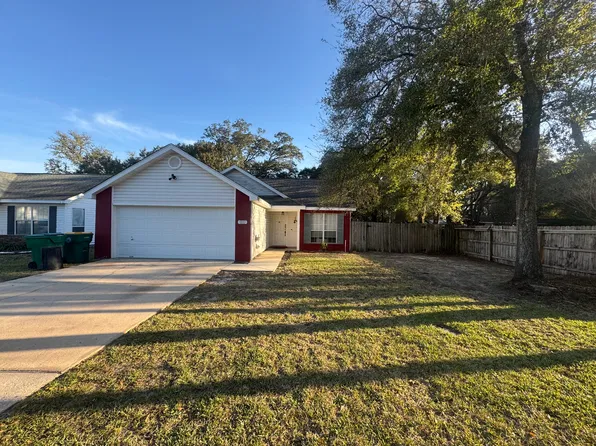 1882 Greystone Ln, Fort Walton Beach, FL 32547