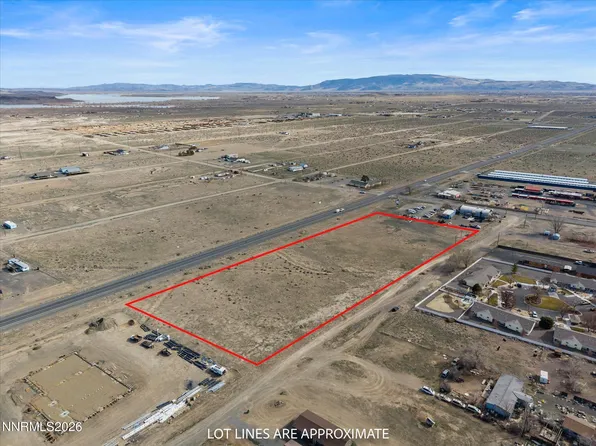 3065 Us Highway 95a N, Silver Springs, NV 89429