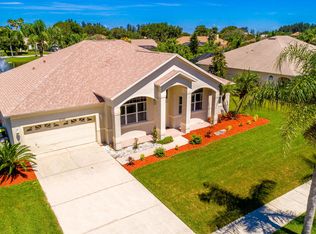 2720 Barrow Dr, Merritt Island, FL 32952