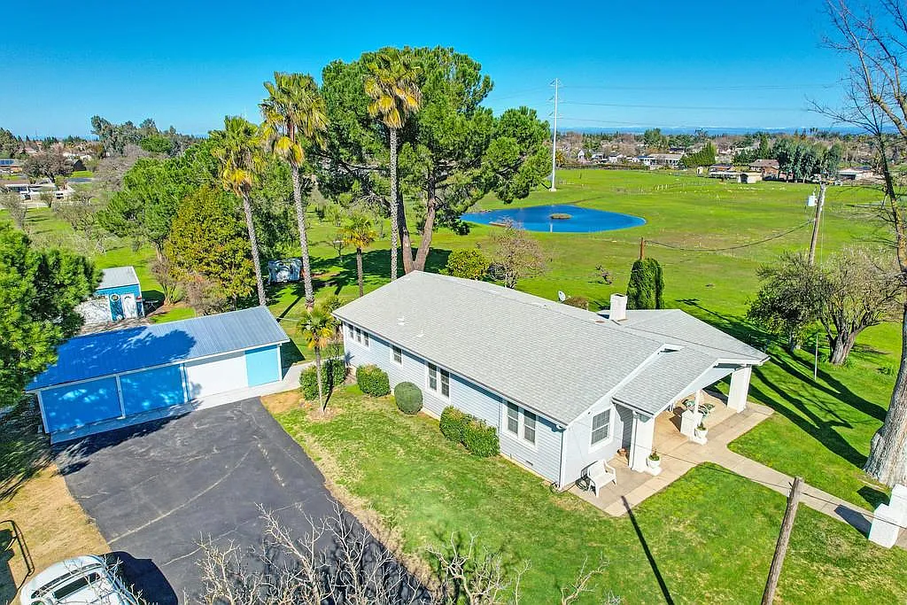 3 bed, 1457 sqft, $3,500 — Photo 4