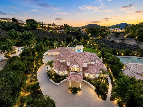 988 Candlecrest Dr, Westlake Village, CA 91362