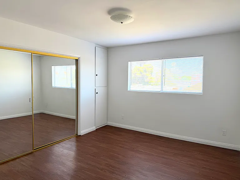 508 N Kenmore Ave #15 — Photo 10