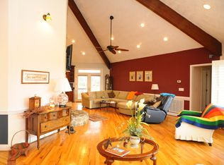 4400 Country Club Dr, Pulaski, VA 24301