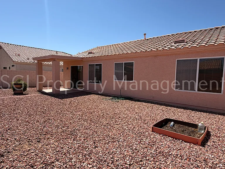 10318 W Missouri Ave — Photo 13