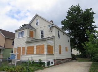 61 Clantoy St, Springfield, MA 01104