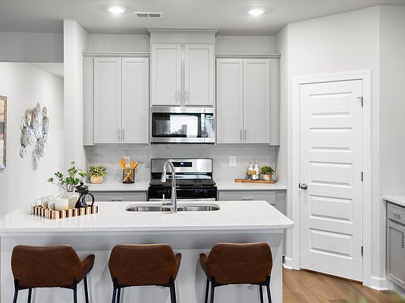 Welcome to the Chatham model at Maxwell Commons.